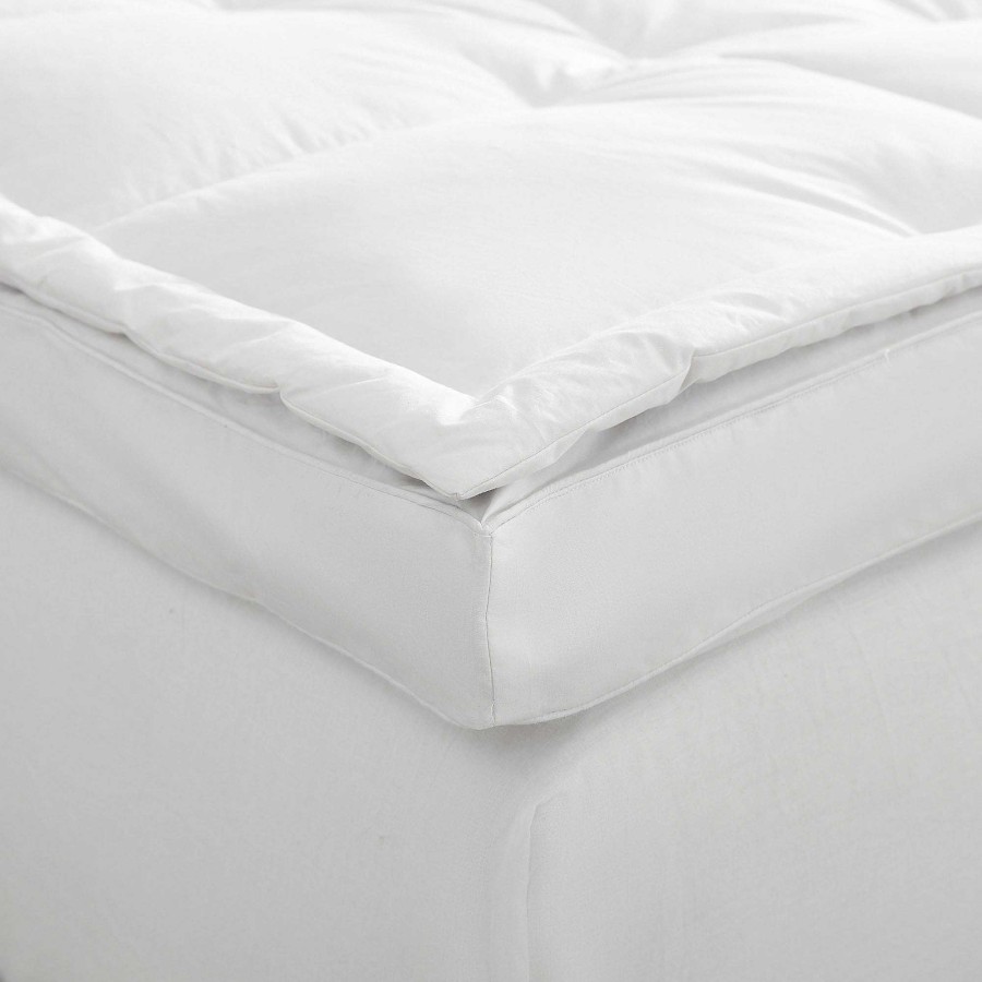 Bedding Touch of Class | 600 Fill Power Serta Cooling Hypoallergenic Featherbed