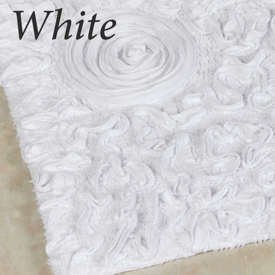 Bath Touch of Class | Bellflower Dimensional Rosette Toilet Contour Mat