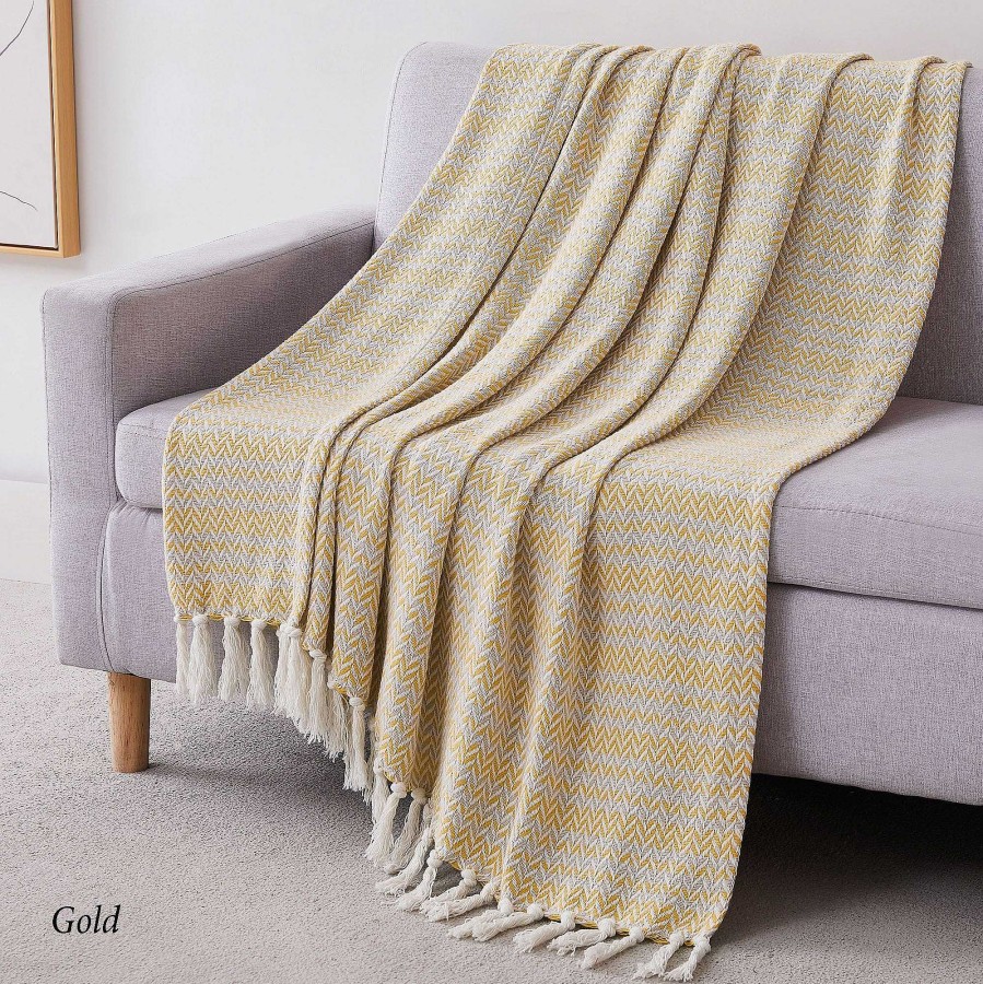 Bedding Touch of Class | Agadir Lightweight Woven Cotton Chevron Striped Tasseled Throw