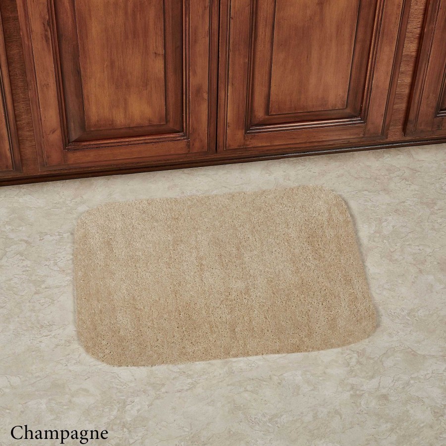 Bath Touch of Class | Royal Skid Resistant Nylon Bath Rugs