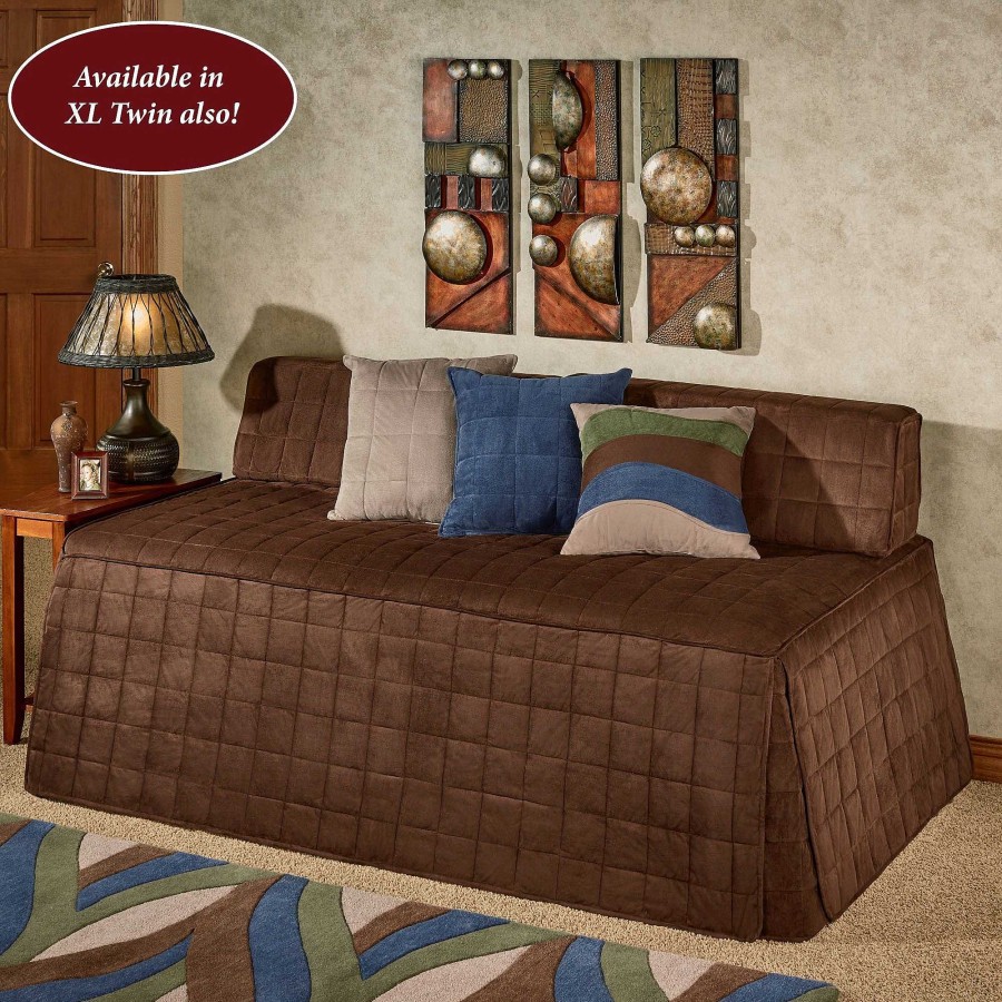 Bedding Touch of Class | Camden Quilted Hollywood Daybed Cover