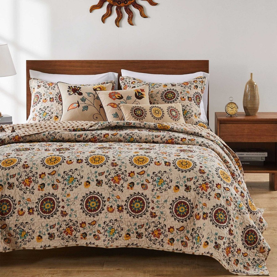 Bedding Touch of Class | Andorra Medallion Cotton Quilt Set Bedding