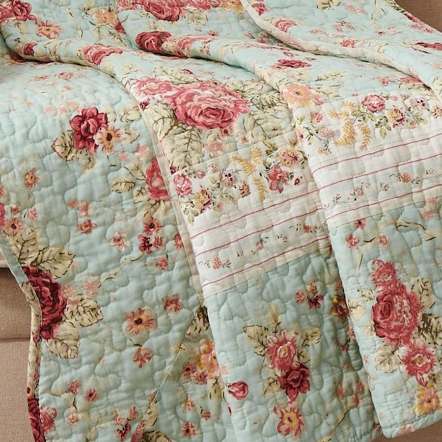 Bedding Touch of Class | Antique Rose Reversible Powder Blue Floral Quilted Throw Blanket