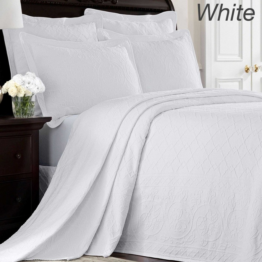 Bedding Touch of Class | Richmond Matelasse Bedspread By Williamsburg