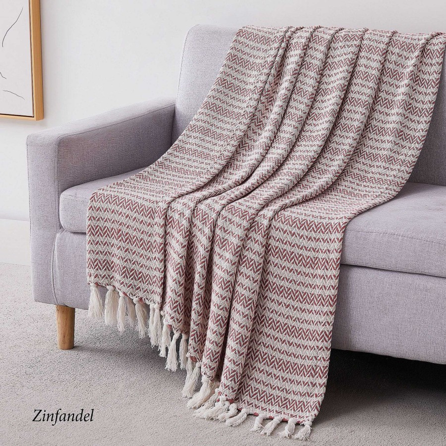 Bedding Touch of Class | Agadir Lightweight Woven Cotton Chevron Striped Tasseled Throw